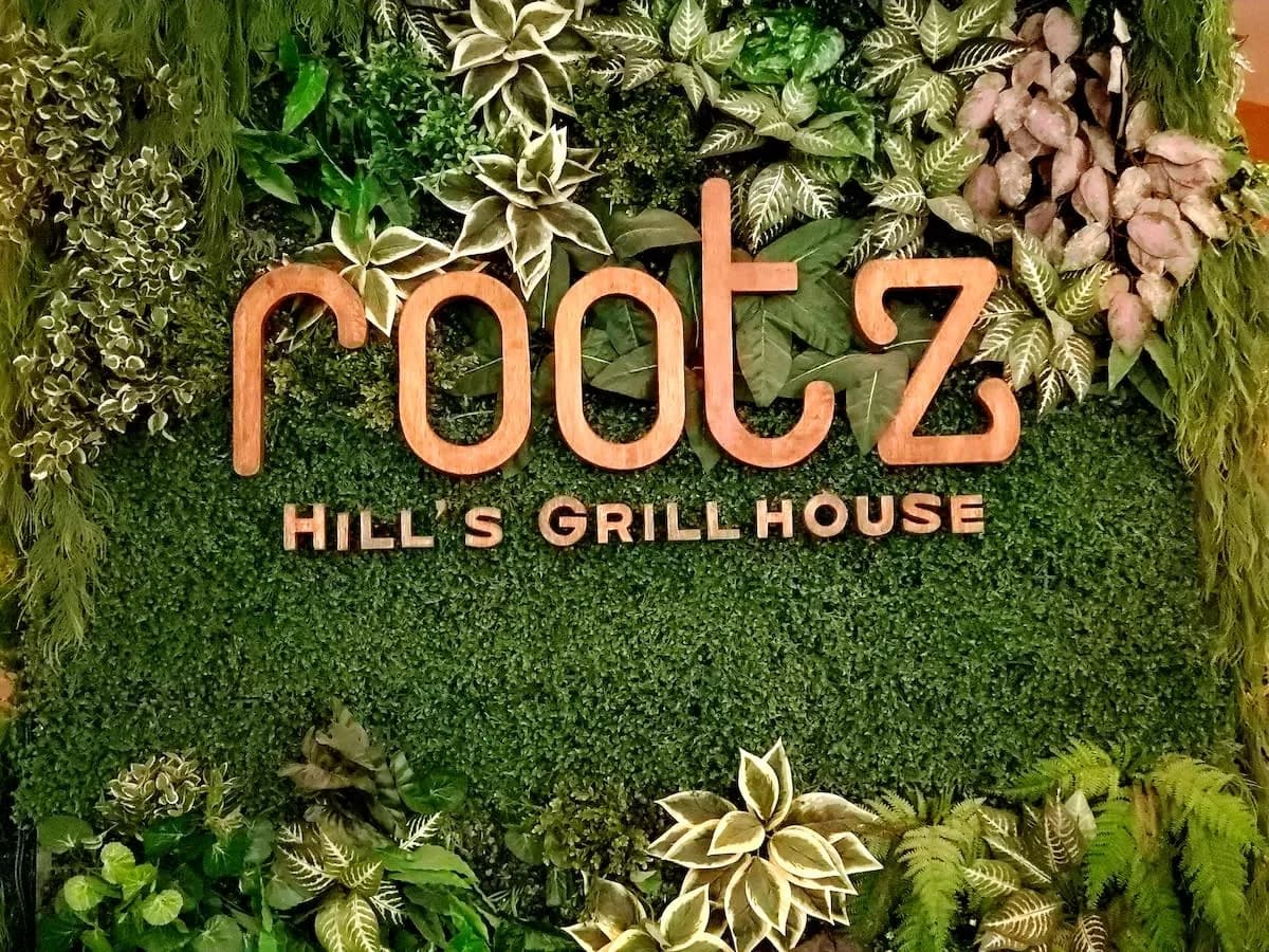 Rootz Hill's Grillhouse