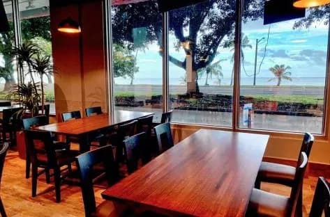 Shirley's Coffee Shop Hagåtña 3