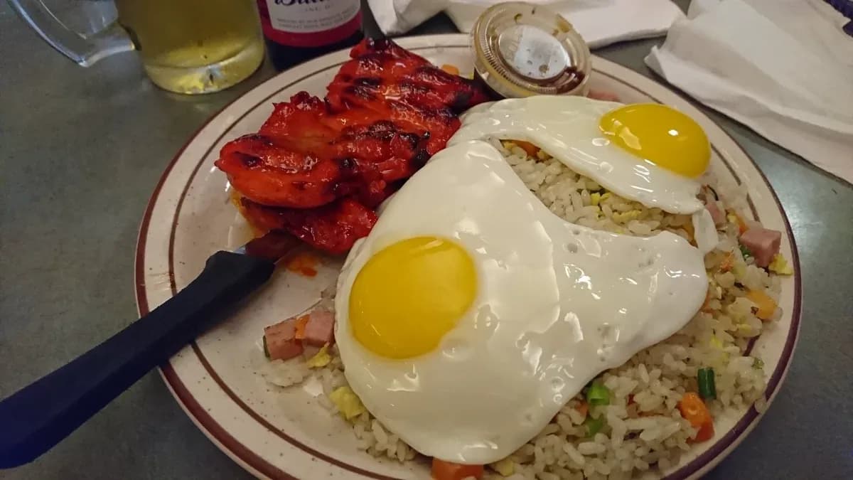 Shirley's Coffee Shop Hagåtña 5