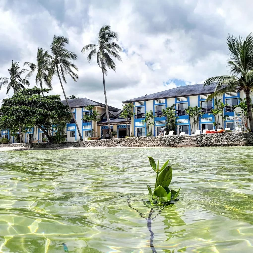 Microtel by Wyndham Puerto Princesa 2
