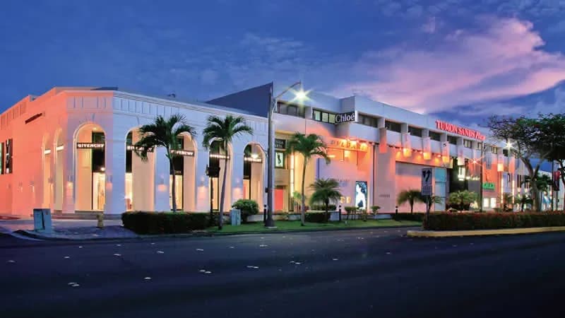 Tumon Sands Plaza