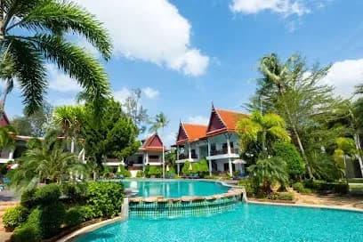 Royal Lanta Resort & Spa