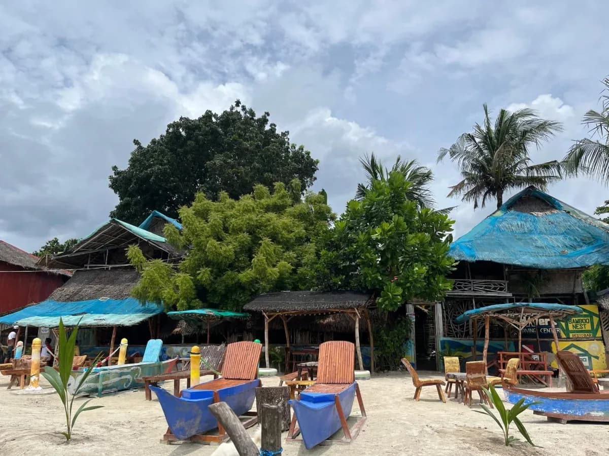 Bamboo Nest Beachfront 3