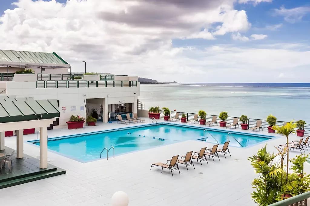 Alupang Beach Tower 3