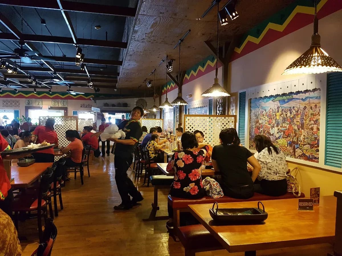 Jamaican Grill Dededo Mall 3