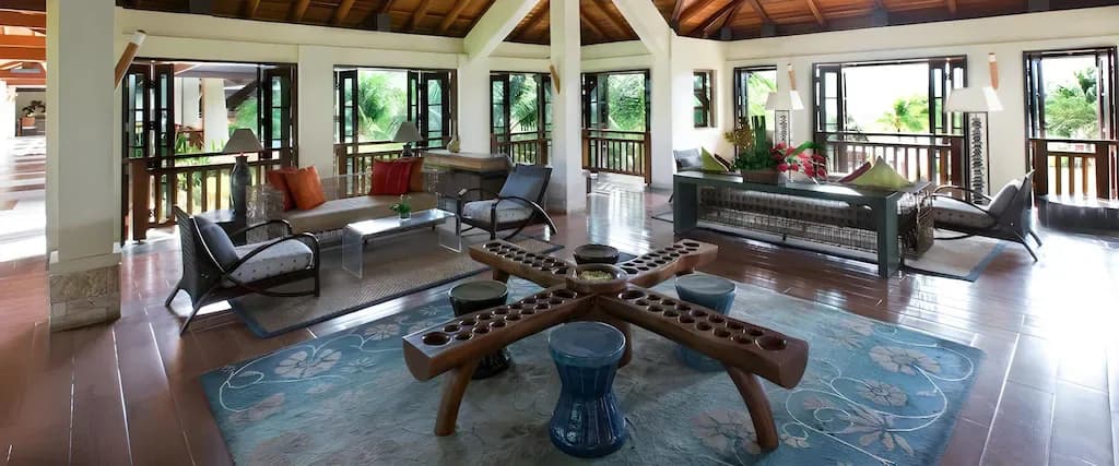 Crimson Resort & Spa Mactan 3