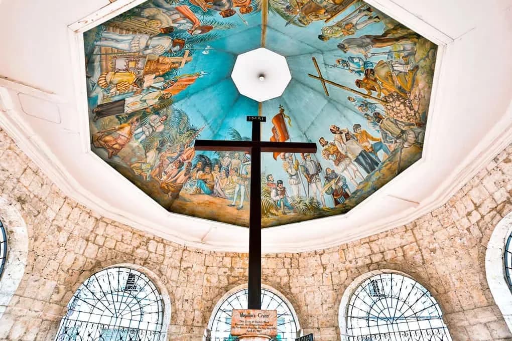 Magellan's Cross & Heritage Walk