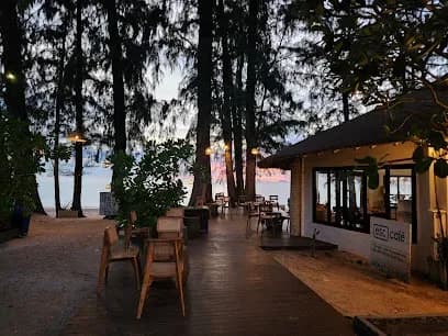 Long Beach Chalet