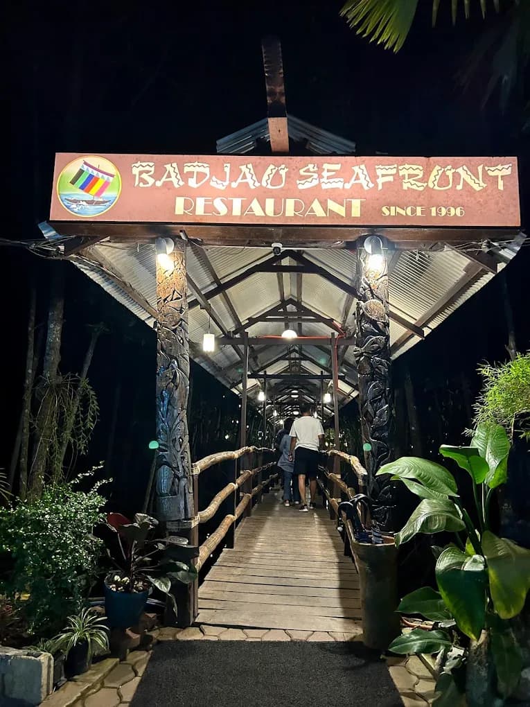 Badjao Seafront Restaurant 3