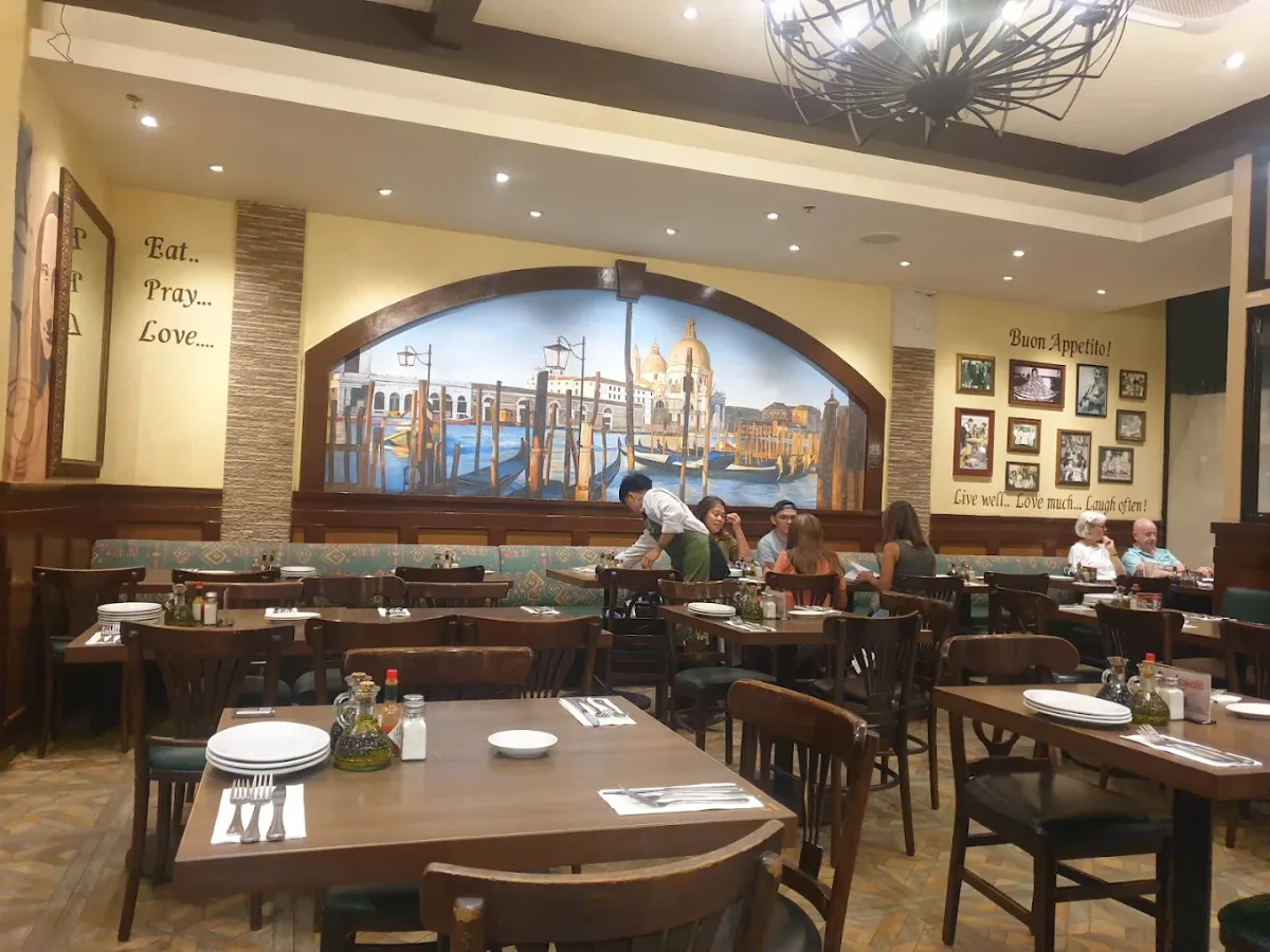 Italianni's Cebu Ayala Mall 4