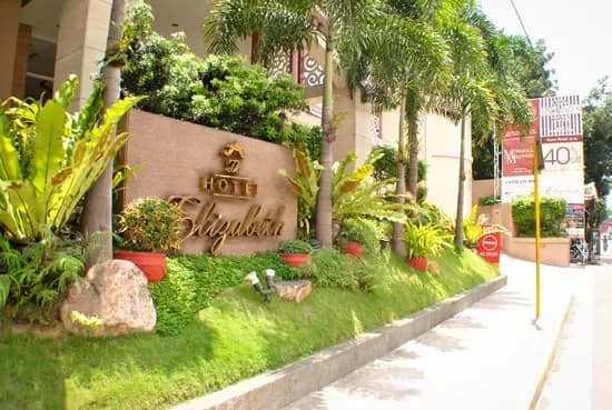 Hotel Elizabeth Cebu 3