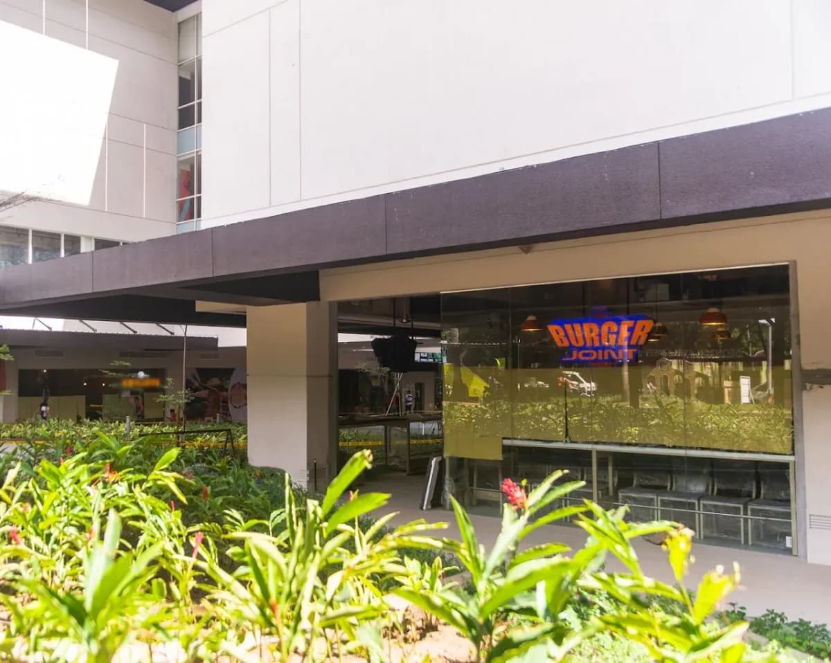 The Burger Joint (Ayala Malls) 2