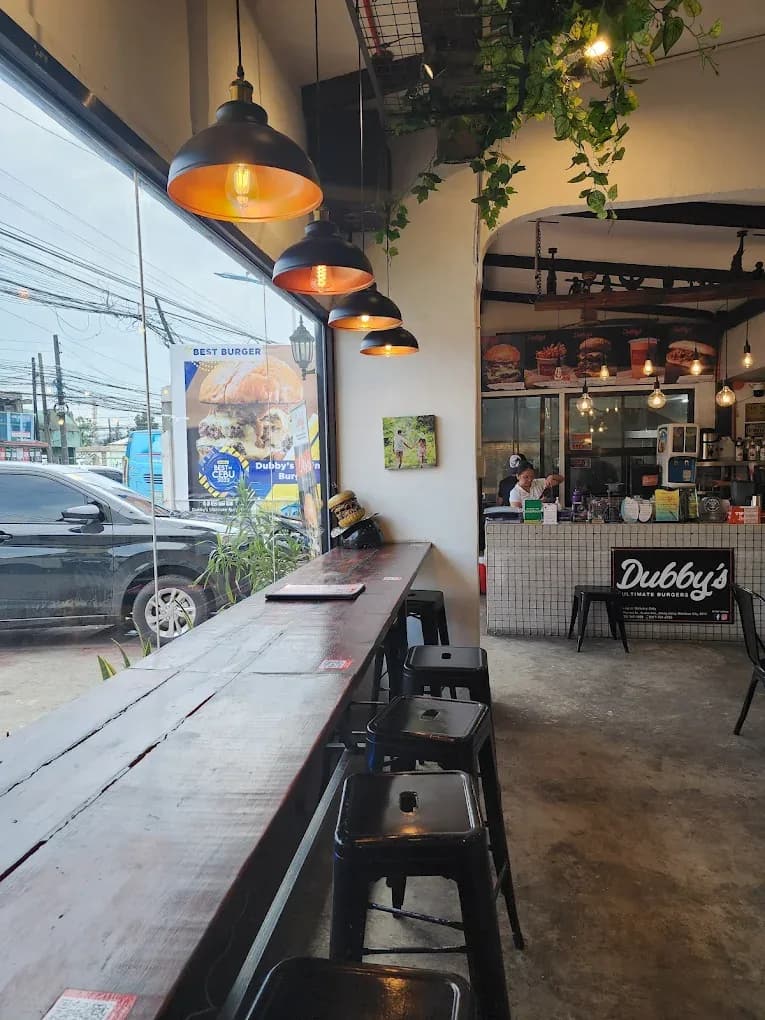 Dubby's Ultimate Burgers 5