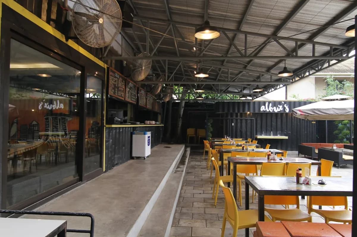 Alburs All In Pizza Burger Pasta 3