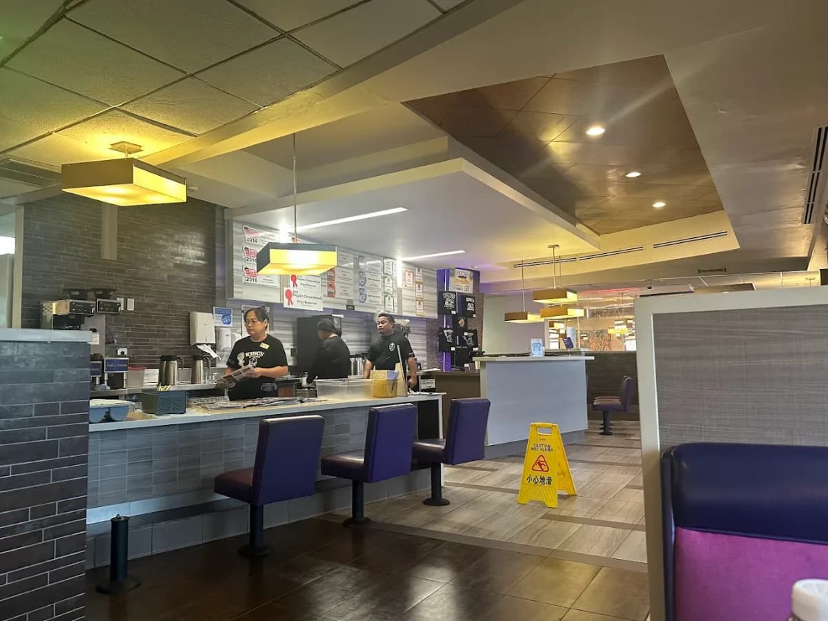 King's Restaurant Tamuning 5