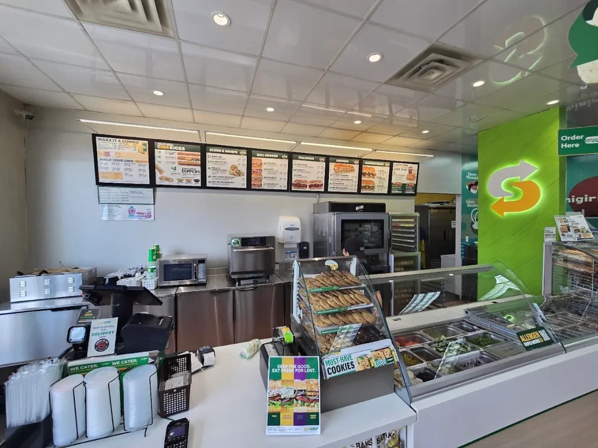 Subway -- Mangilao Mobile Service Station 4