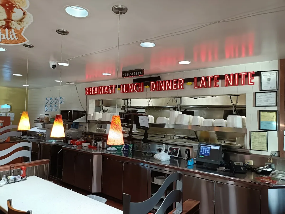 Denny's -- Tamuning 5