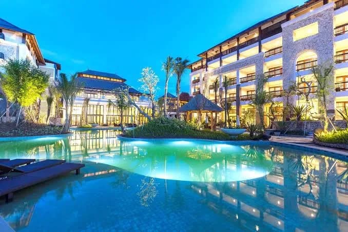 Royal Tulip SpringHill Resort Jimbaran 4