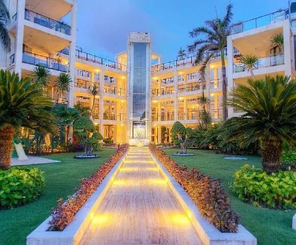 FuramaXclusive Ocean Beach Seminyak 2