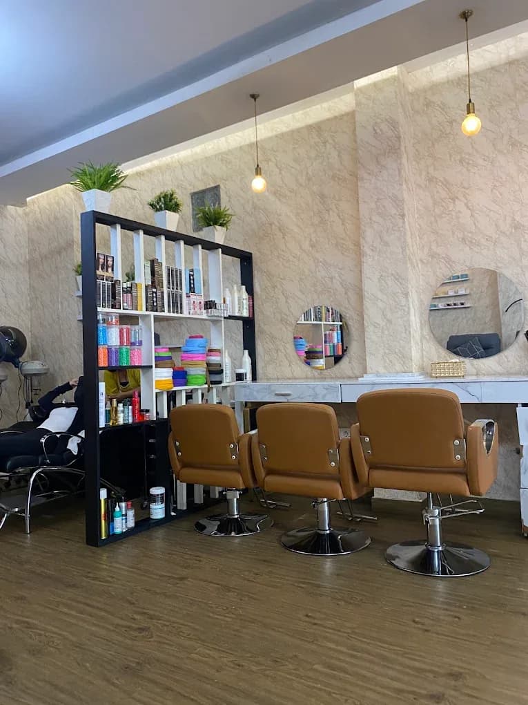 Revive Beauty & Spa 5