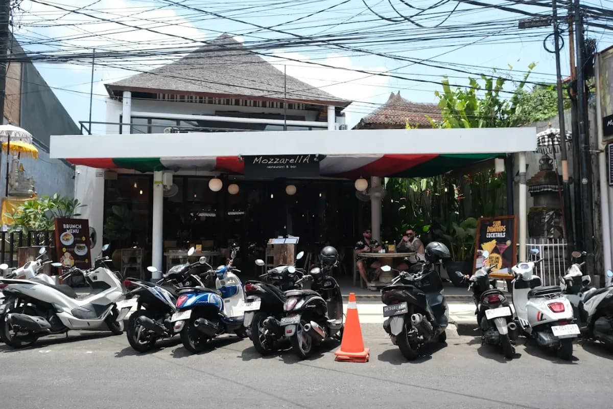 Mozzarella Restaurant & Bar Bali - Dhyana Pura No.6 2