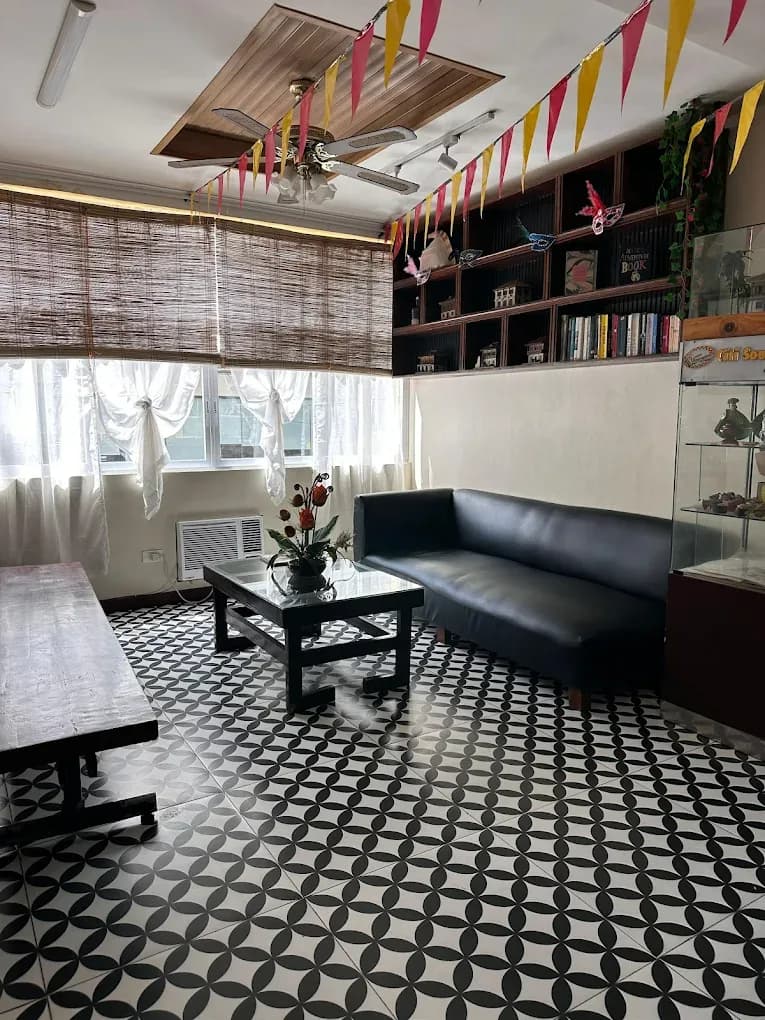 Balai Balai Capsule Hotel Cebu 5