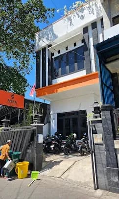 Fora Capsule Hostel 2