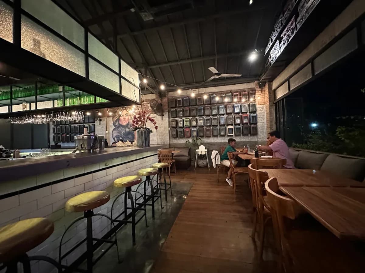 Corner House Bali 4