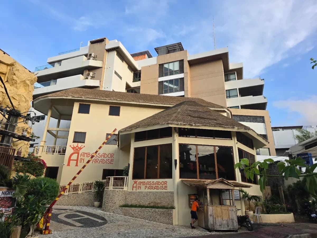 Ambassador in Paradise 4