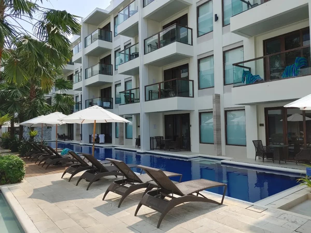 Two Seasons Boracay Resort 3