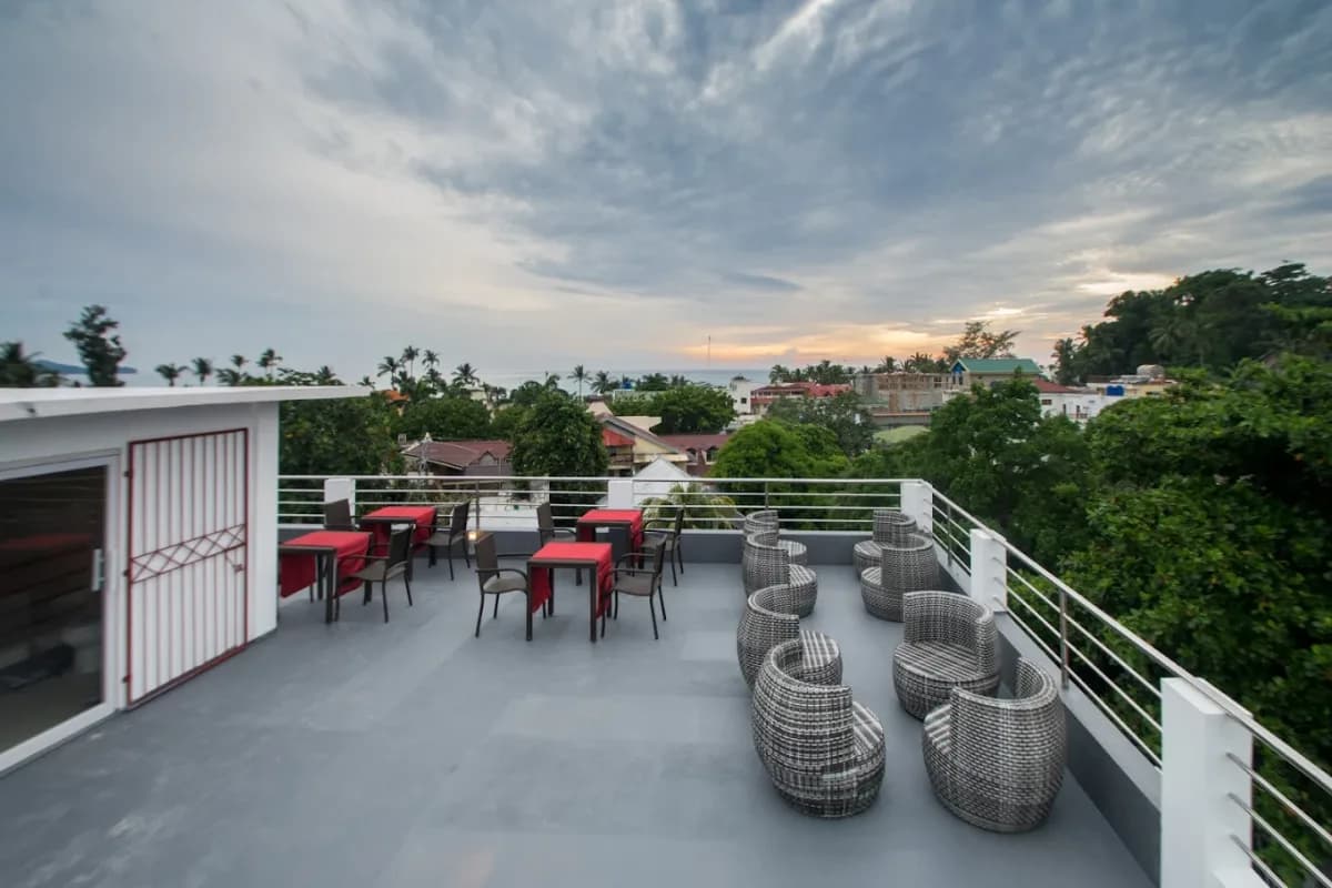 IL Mare Sakura Resort 5