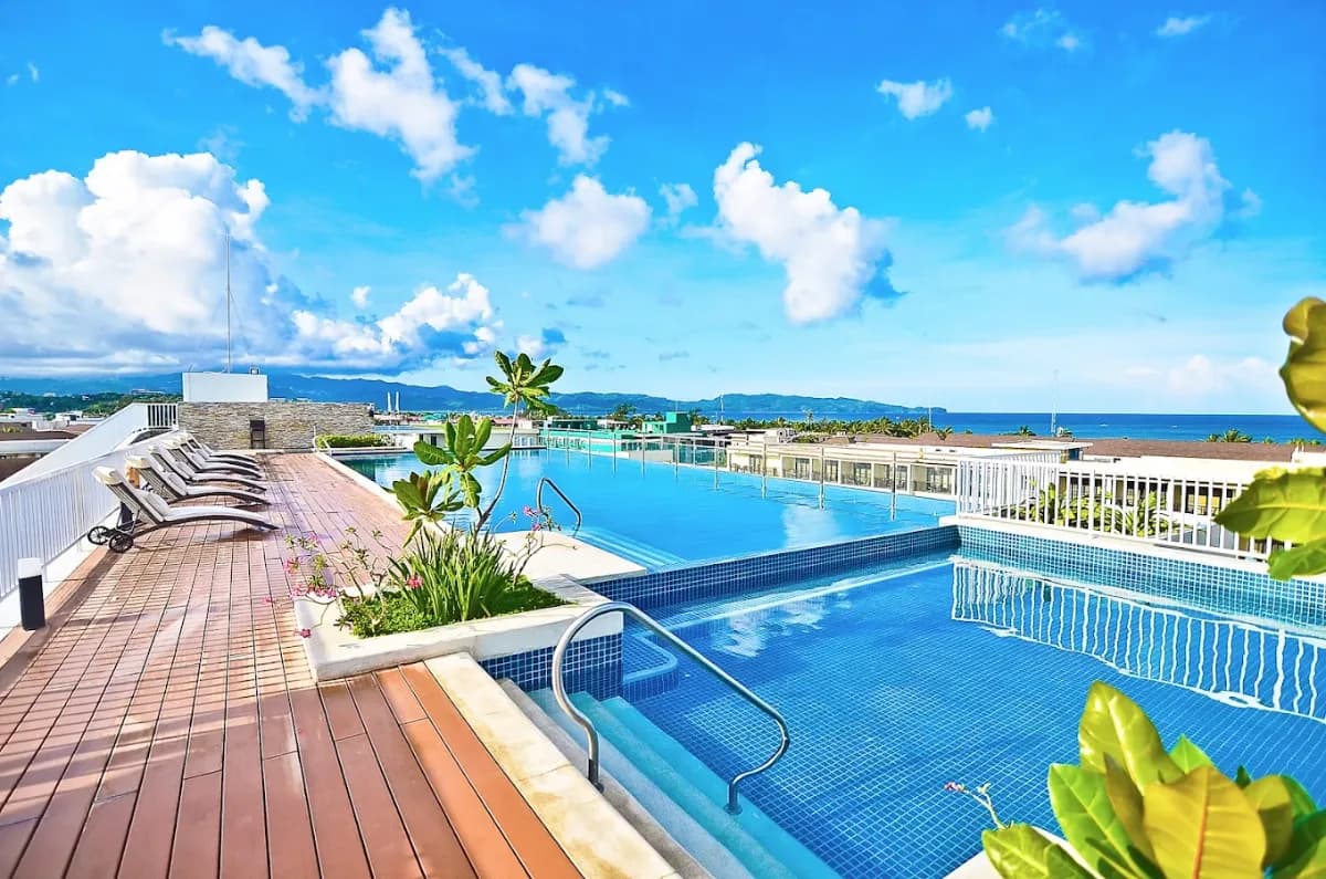 Azalea Hotels & Residences 4