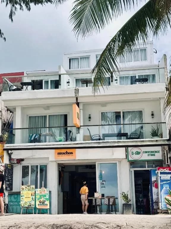 Zuzuni Boutique Hotel