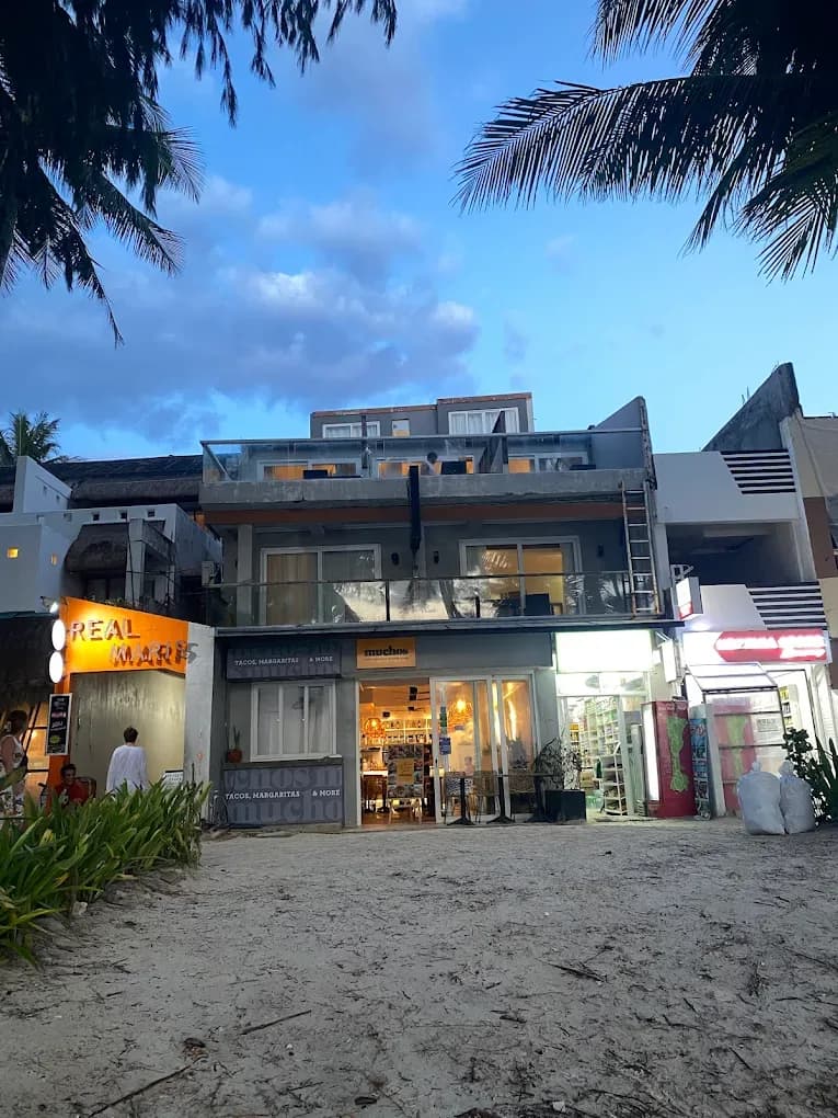 Zuzuni Boutique Hotel 2