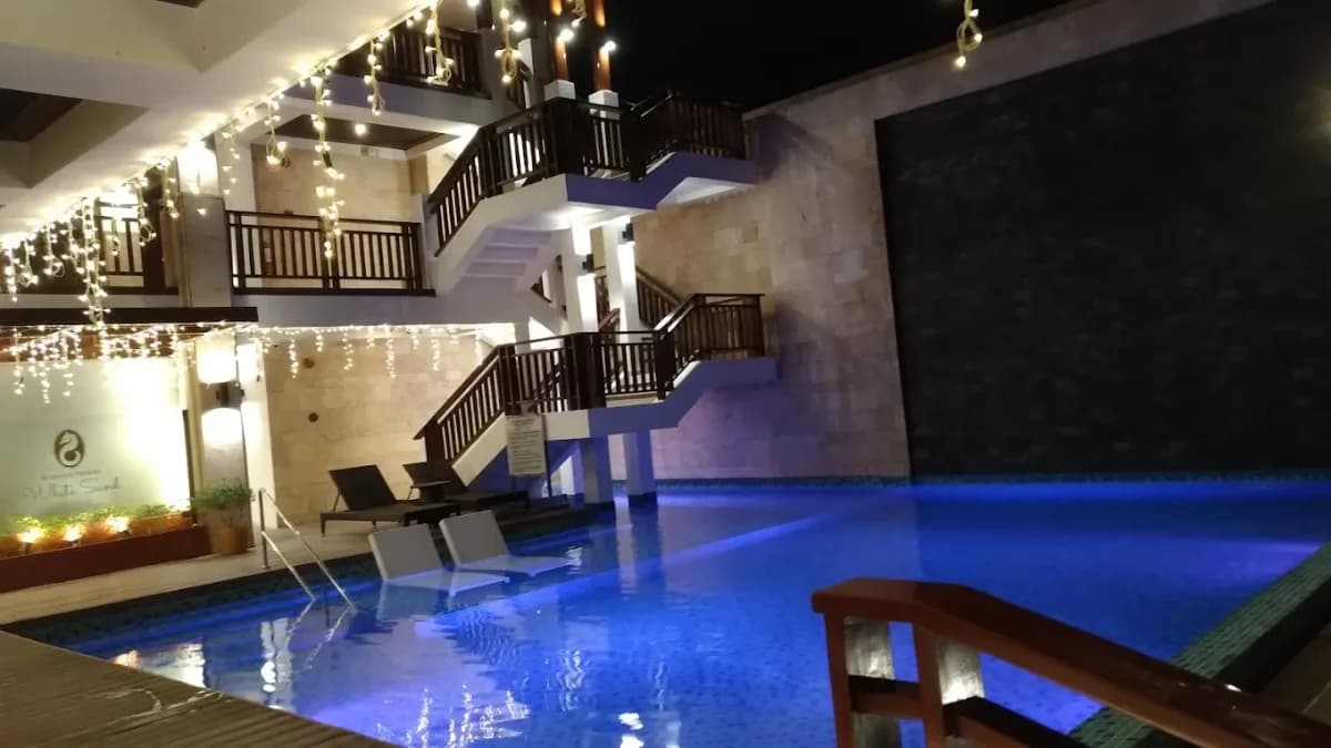 8Colors Beach House 4