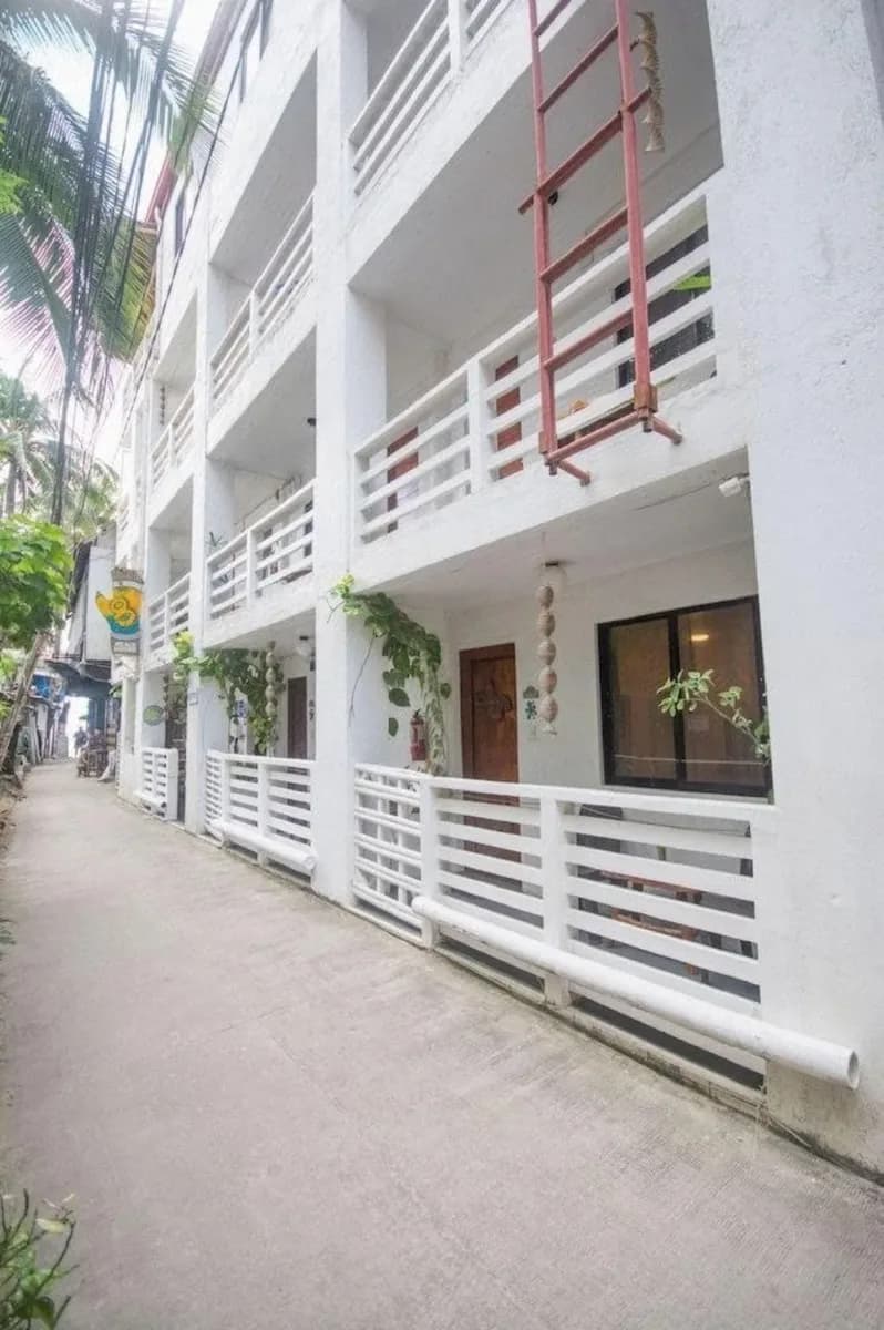 8Colors Beach House 3