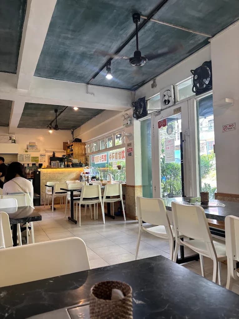 Quara Korean Restaurant 꽐라 한식당 5