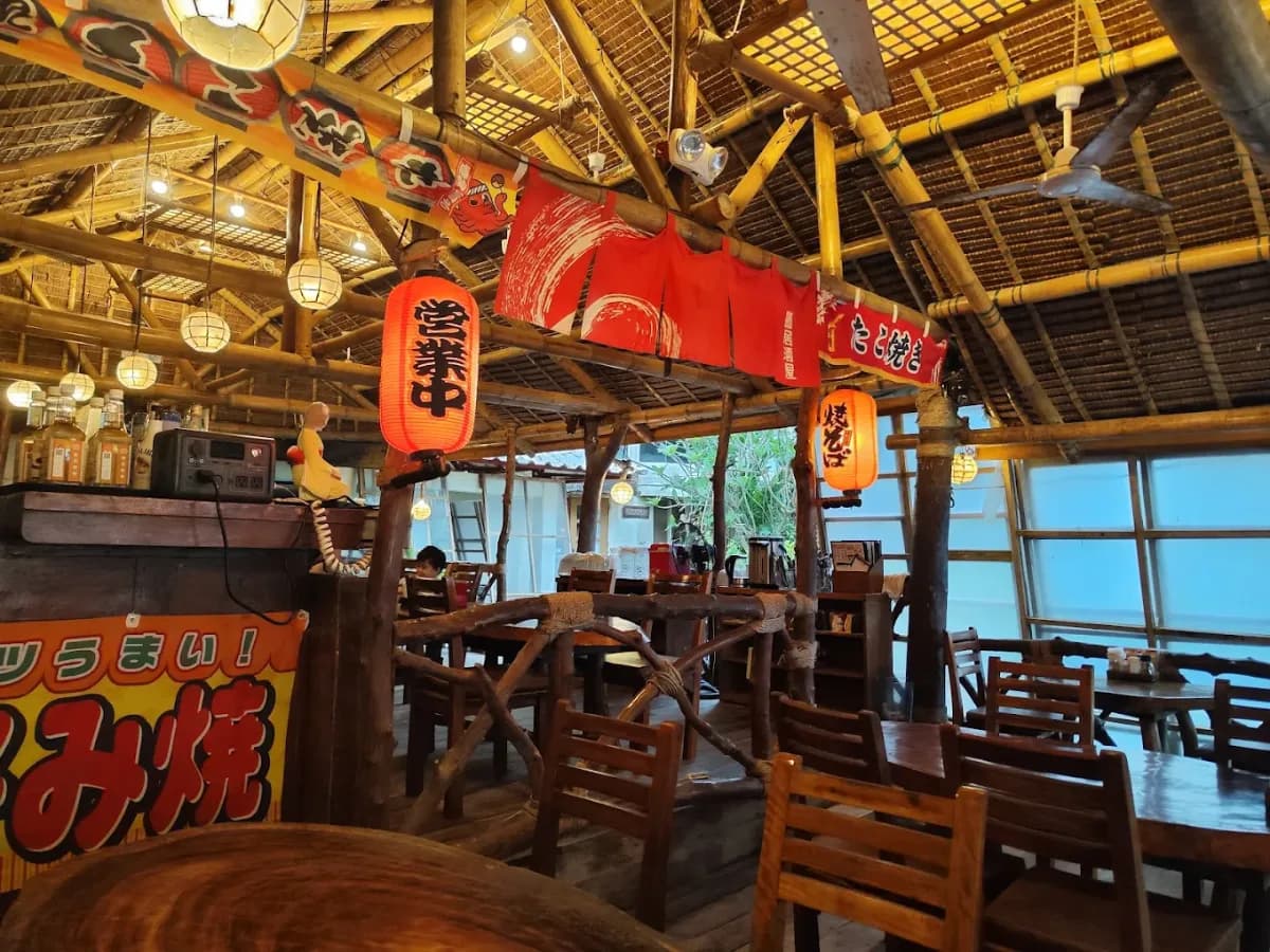 Nagisa Coffee Shop 3