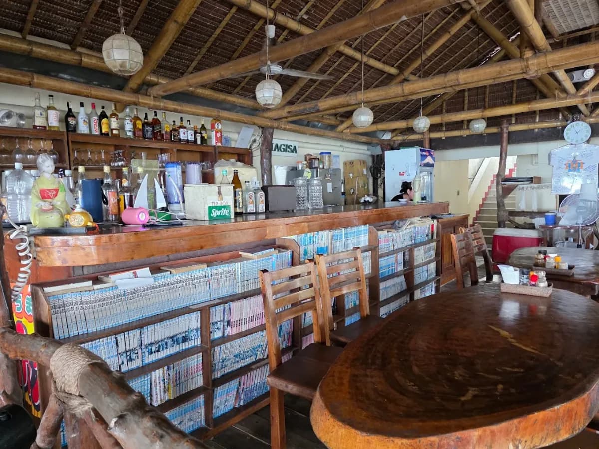 Nagisa Coffee Shop 5