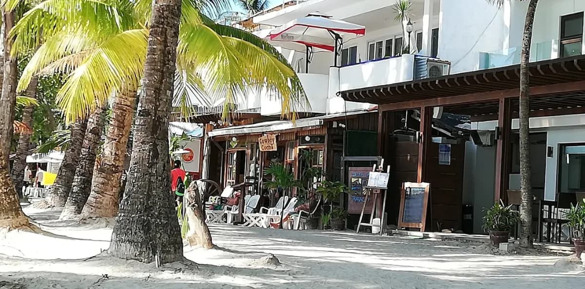 Nagisa Coffee Shop 2