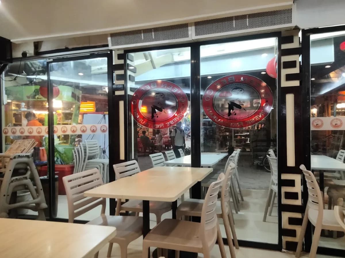 Queen Bee Restaurant 2