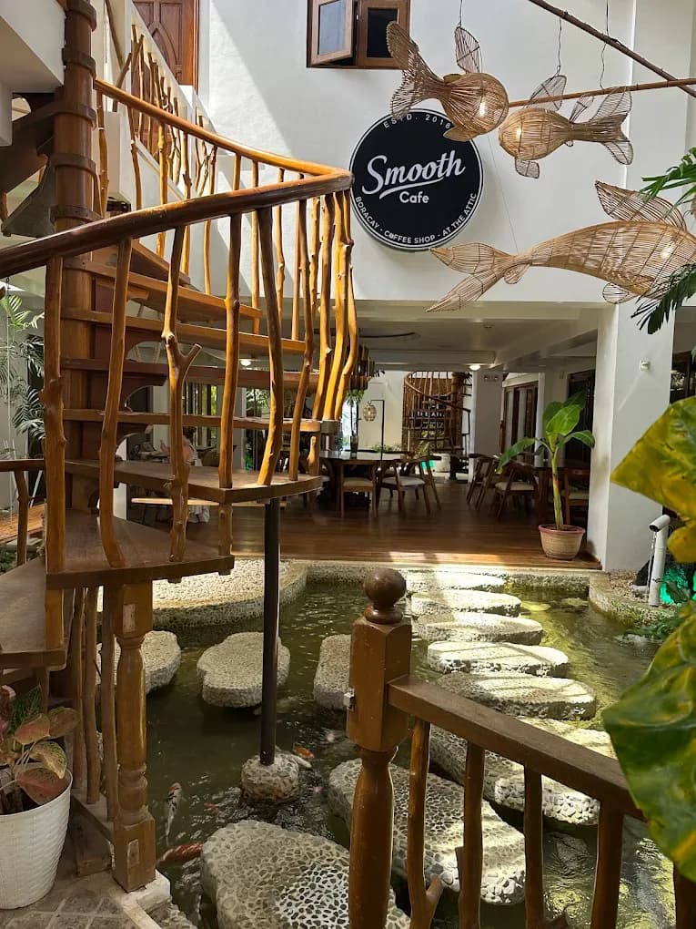 Smooth Cafe at Attic 4