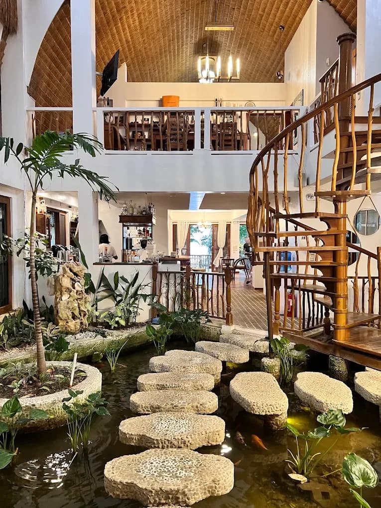 Smooth Cafe at Attic 3