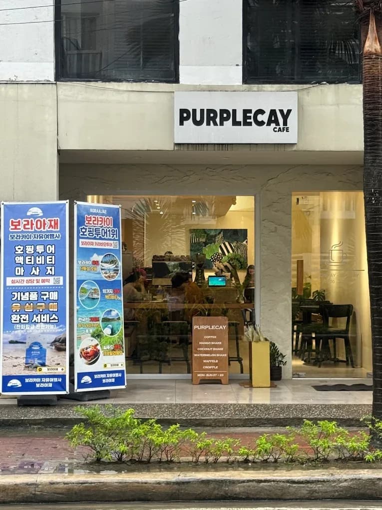 Purplecay Café