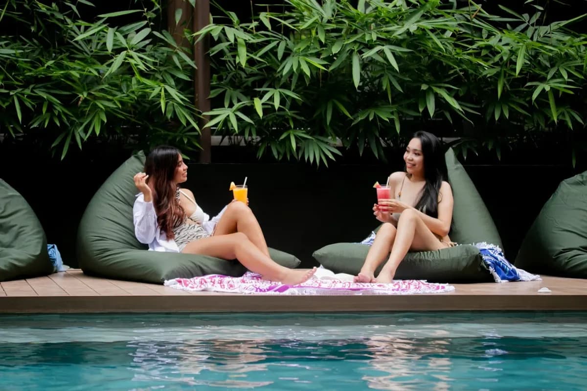 Funny Lion El Nido 5