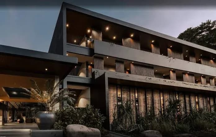 Funny Lion El Nido 2