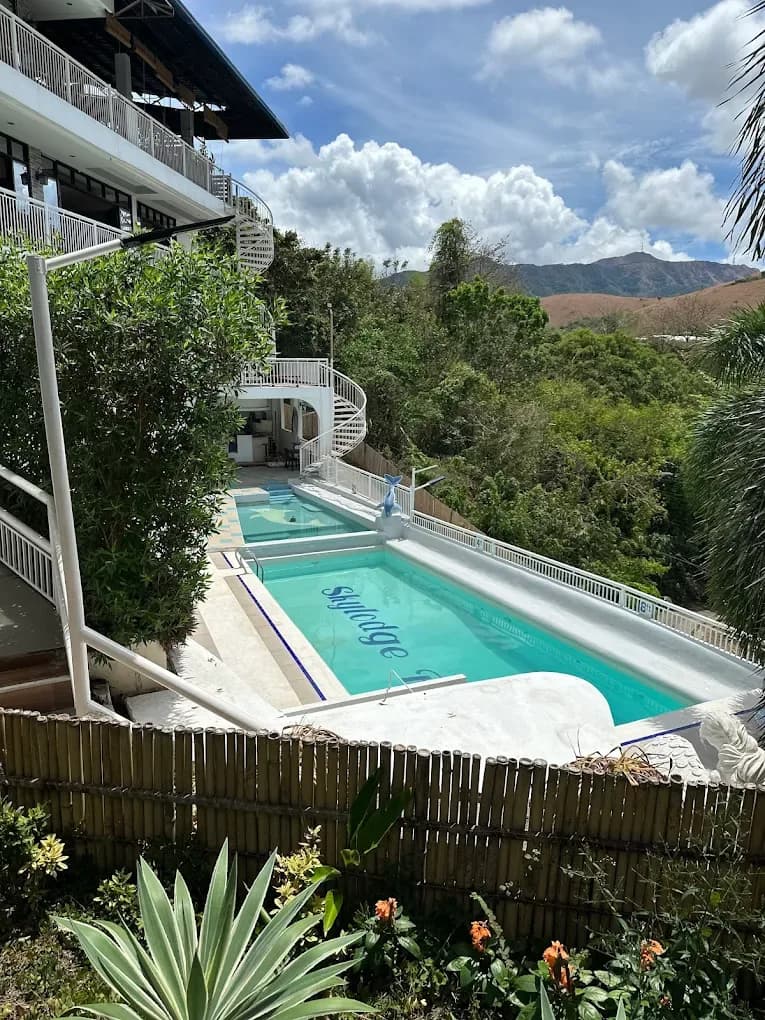 Skylodge Resort Coron 5