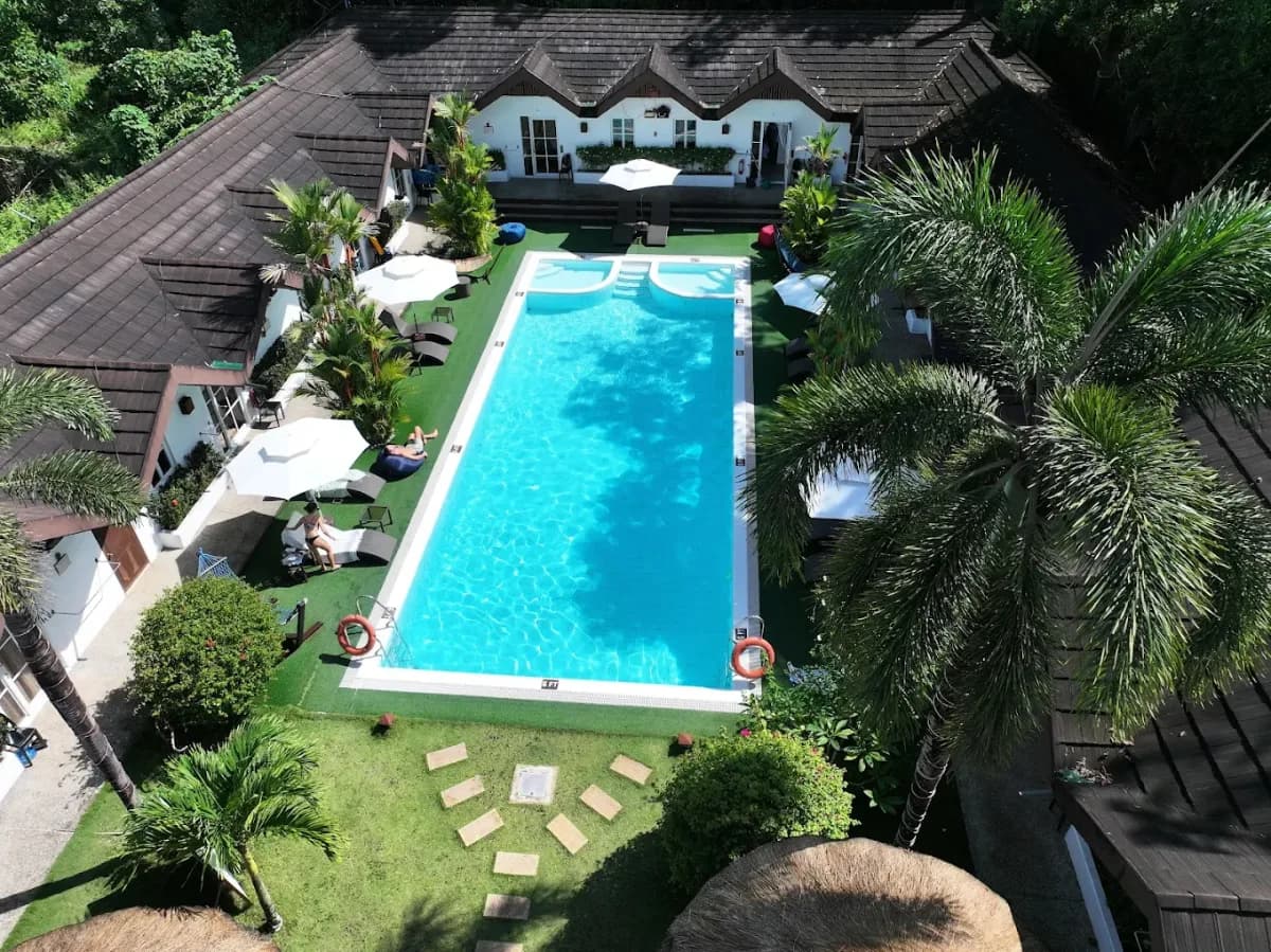 Sunz En Coron Resort