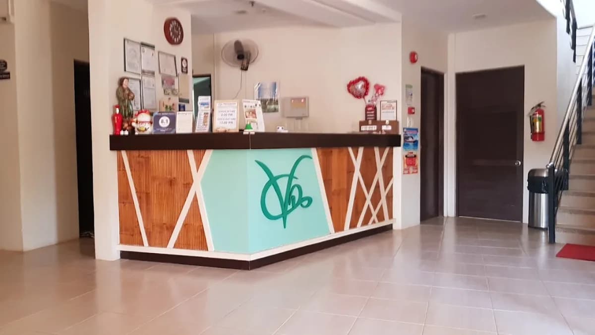 Coron Visitors Hotel 5