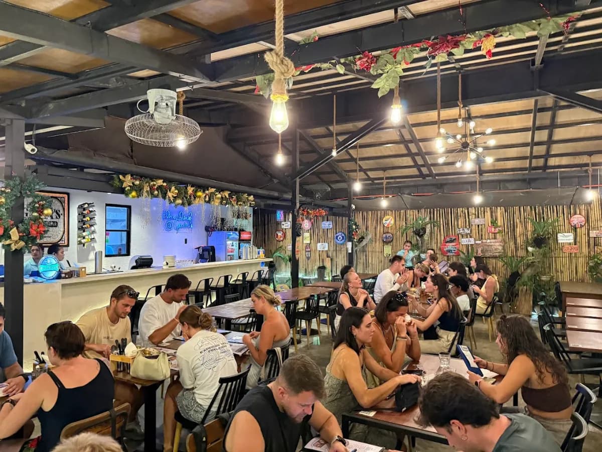 Gavin's Kitchen + Bar - The Bay Area Coron 3